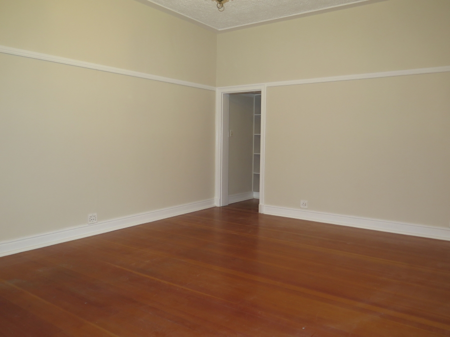 To Let 2 Bedroom Property for Rent in Rondebosch Western Cape